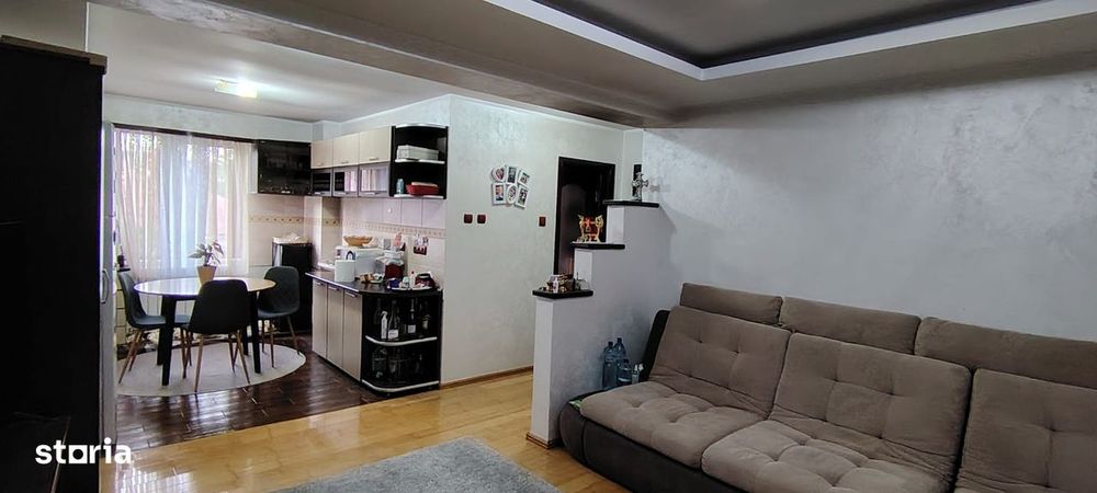 Apartament 3 camere bloc nou cu parcare proprietate