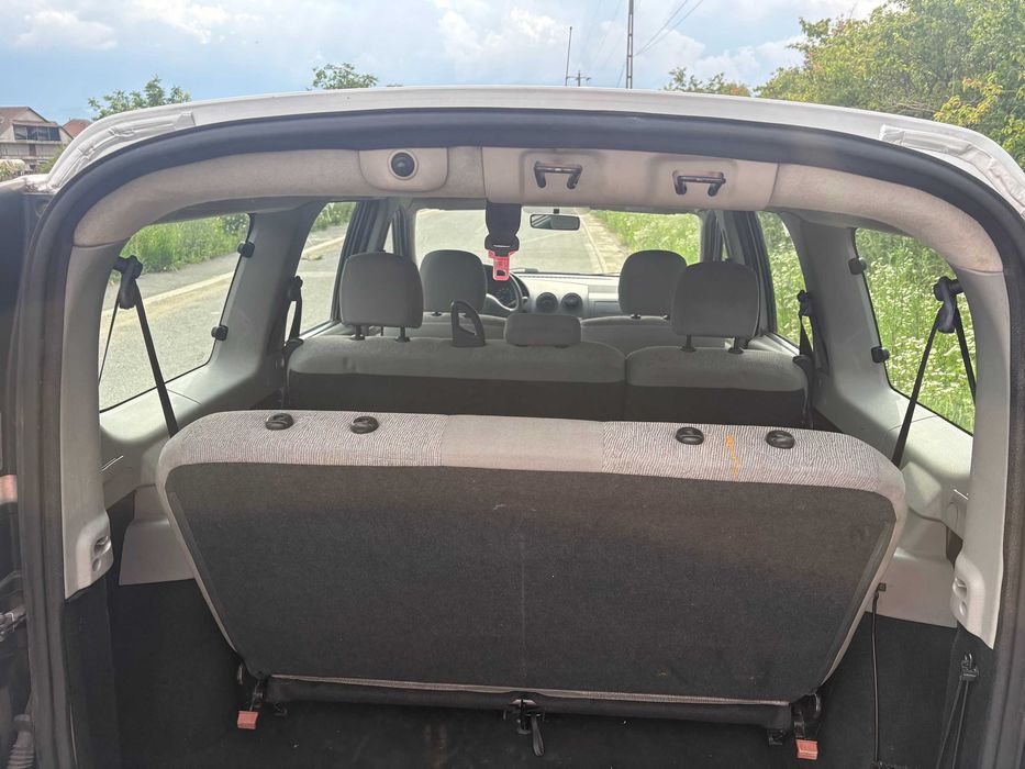 Dacia Logan MCV .Klima. 1.6 mpi. 7 locuri.