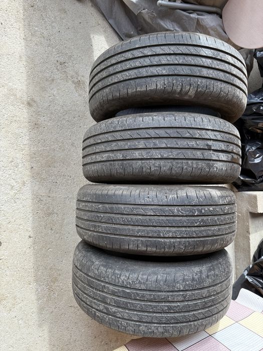 Vand anvelope 215/55/R17