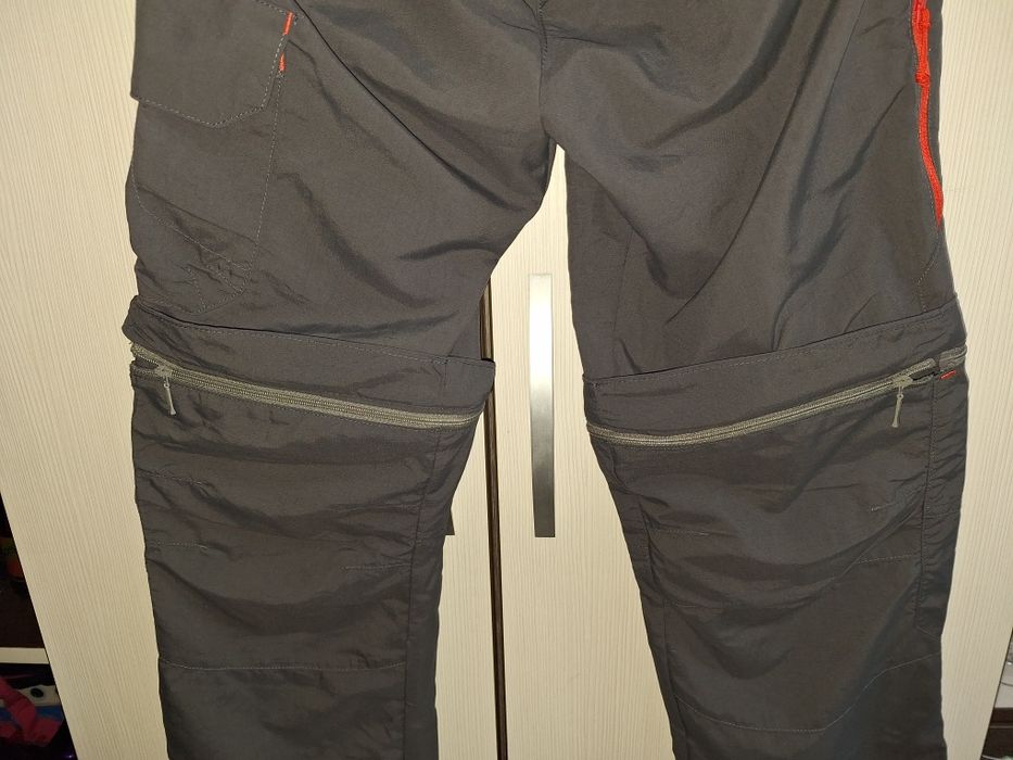 Pantaloni drumeție, pentru băieți, marca Decathlon, mărimea 14-15 ani