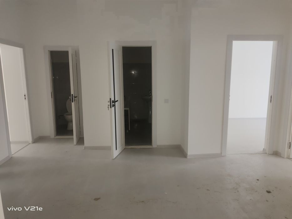 4-хонали уй ижарага берилади 1-этаж 120кв.м пустой