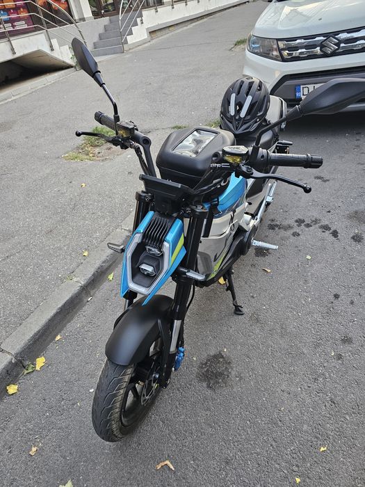 Scuter electric Tromox ukko s, motocicleta electrica