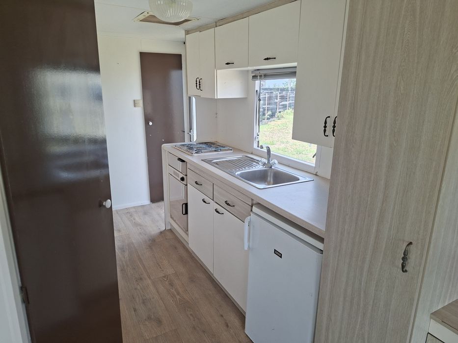 Casa pe roti Casa mobila Tiny House Casa de vacanta / living / 2 dormitoare /  baie / bucatarie / mobilata / 30 mp