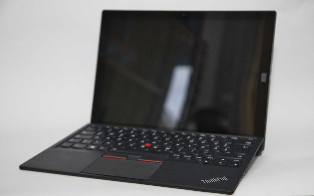 Лаптоп/Таблет Lenovo ThinkPad X1 Tablet, 8GB ,12" 2160x1440