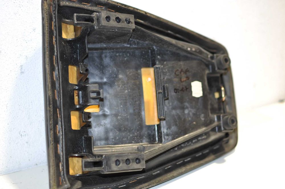 Carene codita Honda CB600f CBF600 si sa pasager