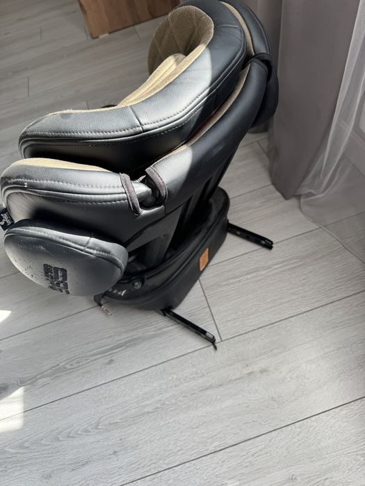 Детское автокресло в машину isofix