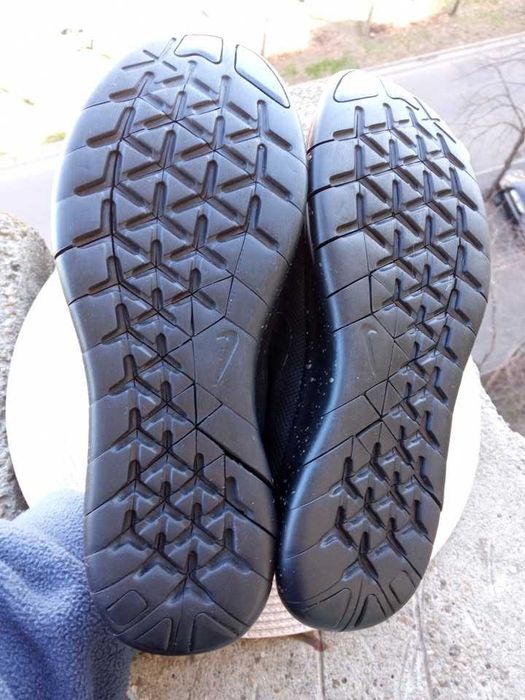 Nike Free RN Shield, marime 38.5 (24 cm)