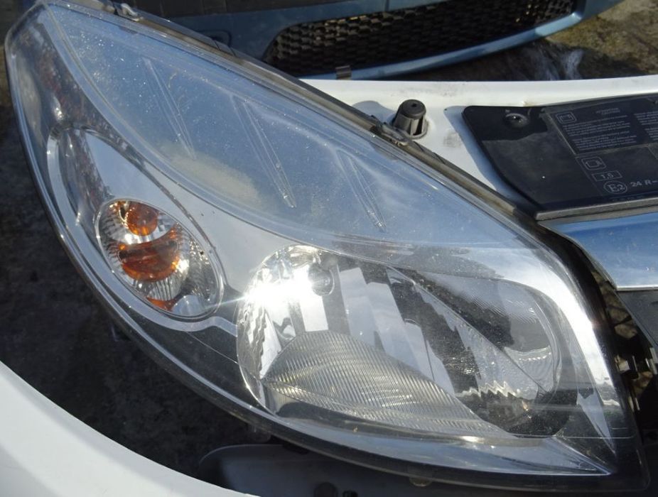 Fata completa Dacia Sandero din 2009 volan pe stanga