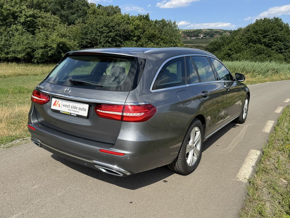 Mercedes E220 - Avantgarde - 2017 - EURO 6