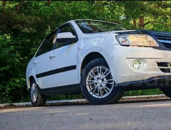 ВАЗ (Lada) Granta 2190
