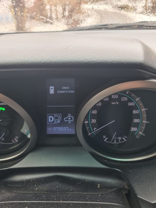 Vând Toyota LandCruiser J150 full option.