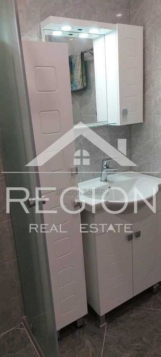 Дава се под наем Двустаен апартамент в Варна, Колхозен пазар - 70 кв.м за 612 € - Снимка #7