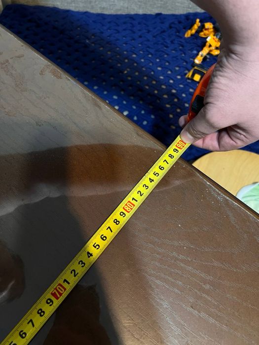 Продам стол деревянный