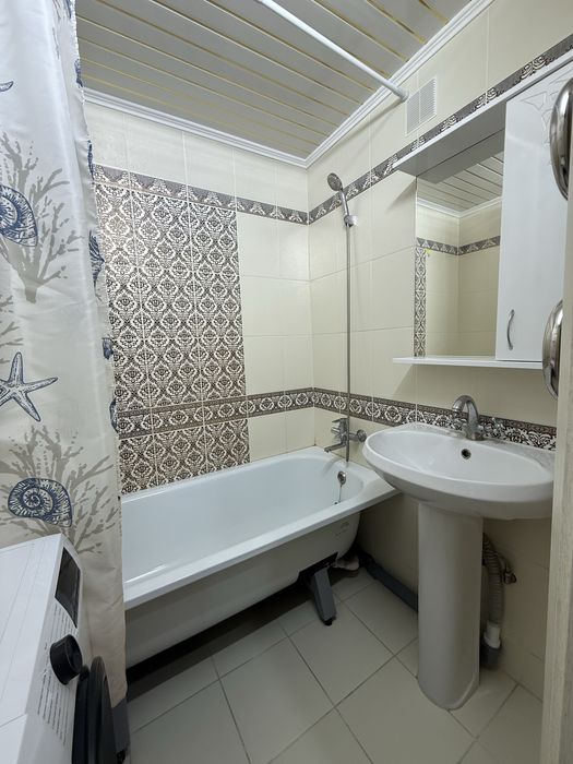 Сдам 2 ком квартиру