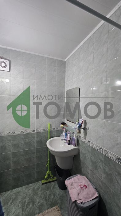 Продава се Тристаен апартамент в Стара Загора, Център - 94 кв.м за 803 €/кв.м - Снимка #8