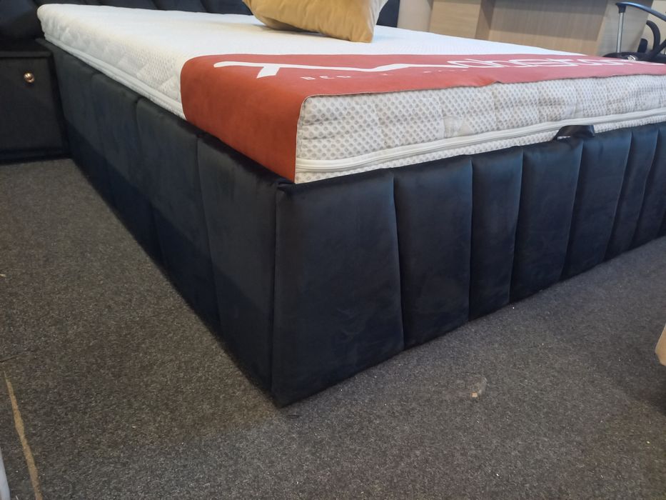 Pat Tapitat "Valuri" cu somiera+lada depozitare pe COMANDA