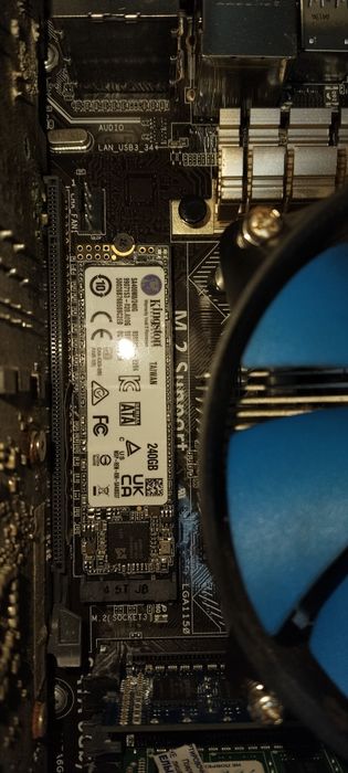 Продам ПК на запчасти