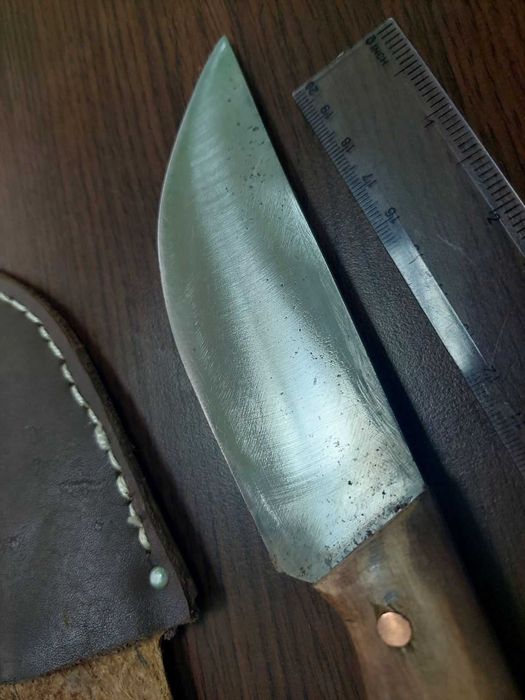 Нож дръжка от орех ръчна изработка