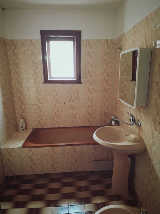 Дава се под наем Етаж от къща в София, Бояна - 77 кв.м за 498.27 € - Снимка #4