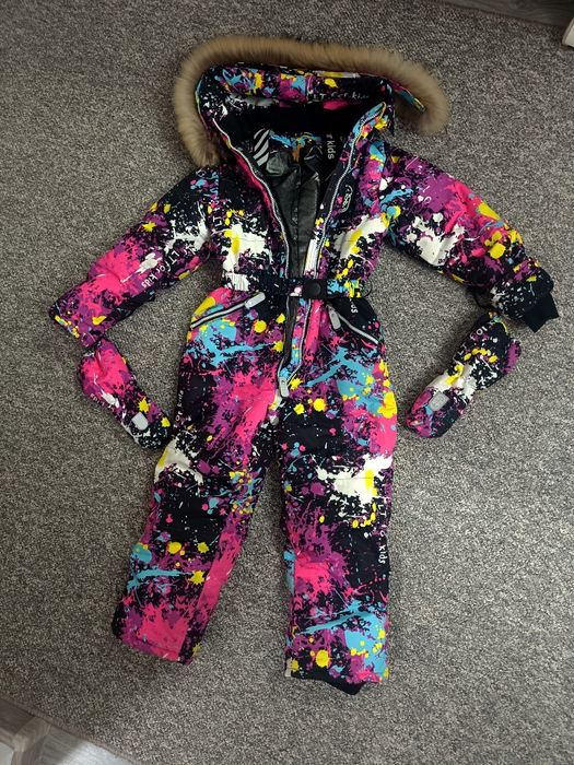 Комбинезон зимний для девочки