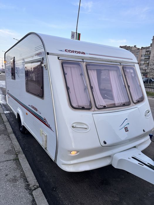 Каравана за двама+ малко дете