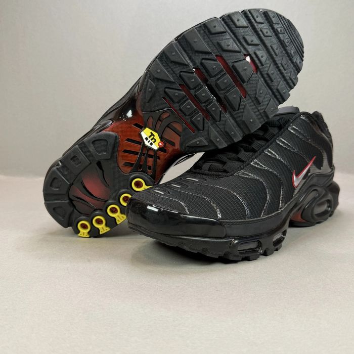 Nike Air Max Plus TN "Black Silver Red" - НОВА НАЛИЧНОСТ!