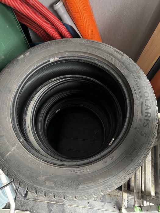 Cauciucuri Anvelope de iarna polaris 5 225/60/18