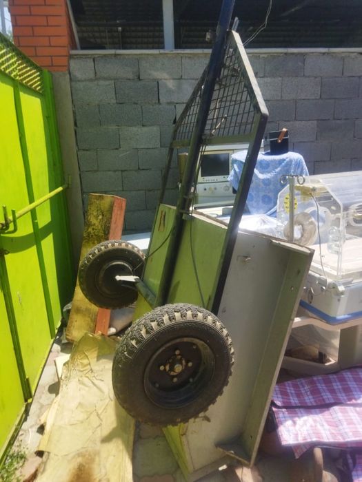 Продам прицеп заводской новый цена договорная