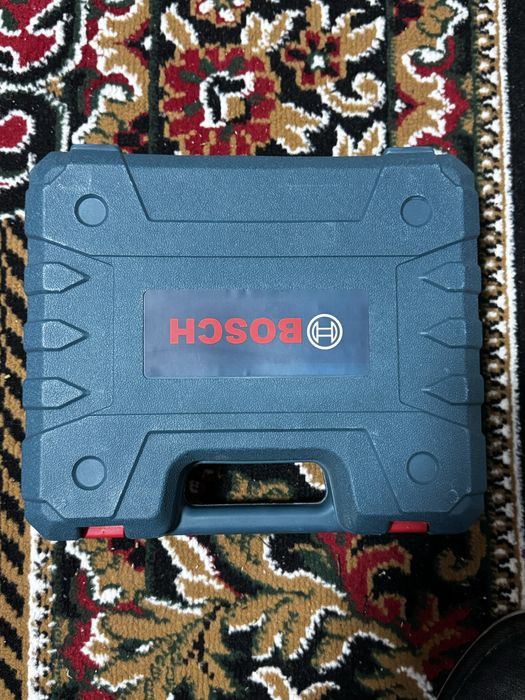 Шуруповерт basch