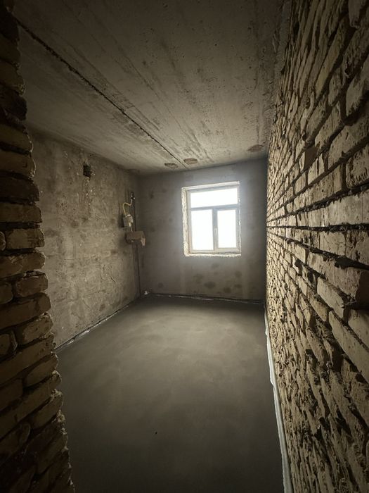 Нажмиддина Кубро 70/1V