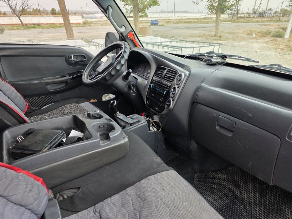 Kia Bongo LPG sotiladi zavodskoy propan