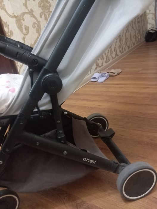 Продам коляску анекс