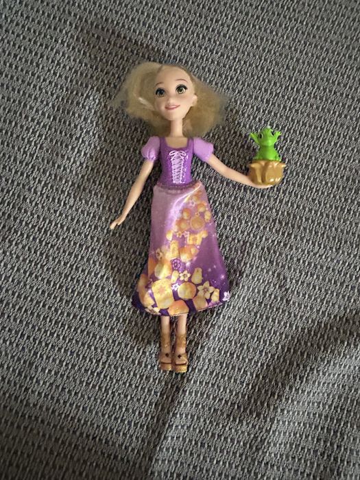 Кукли принцеси-Ана и Рапунцел