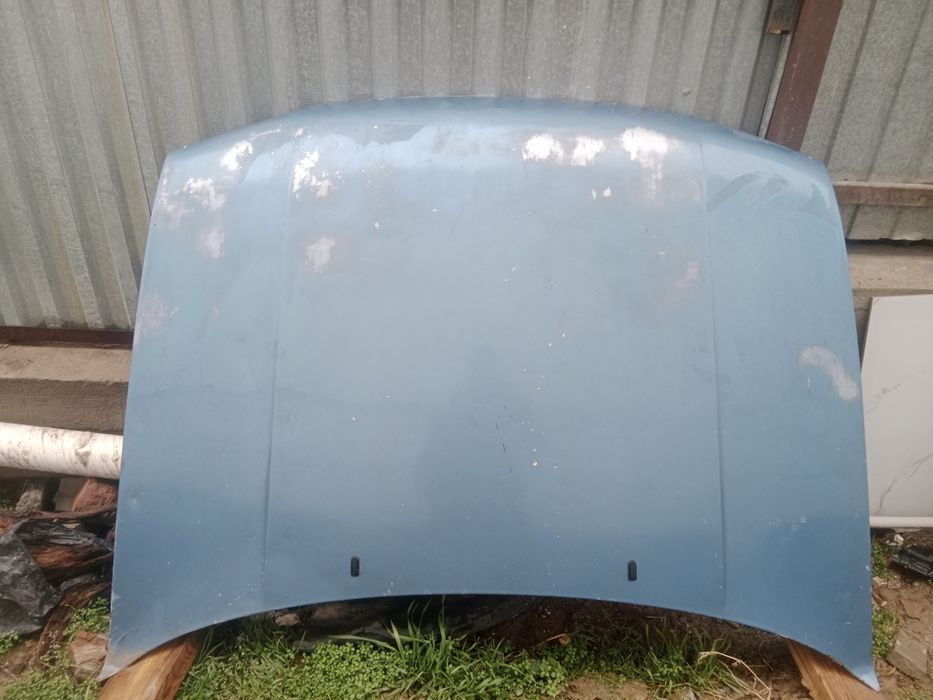 Капот для машины