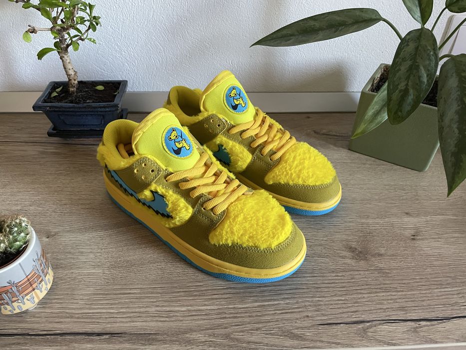Nike SB Dunk Low Grateful Dead Bears Yellow