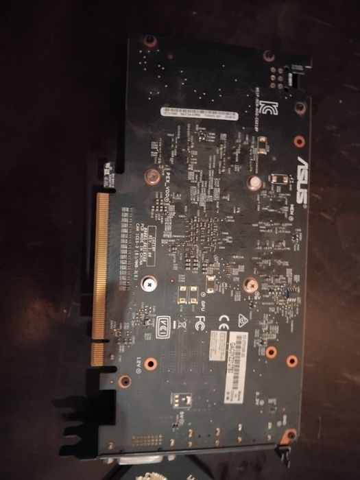 Asus EX-GTX1050-2G
Ограничено количество
2GB GDDR5
128-bit
HDMI
Di