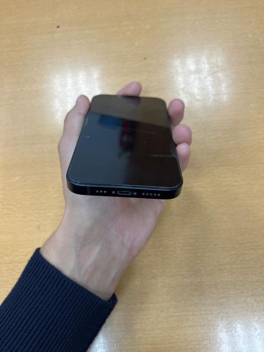 Iphone 14 в отличном состояние