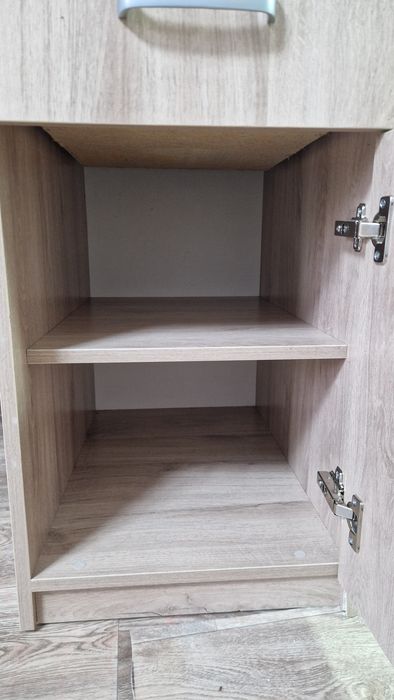 Продам компьютерный стол