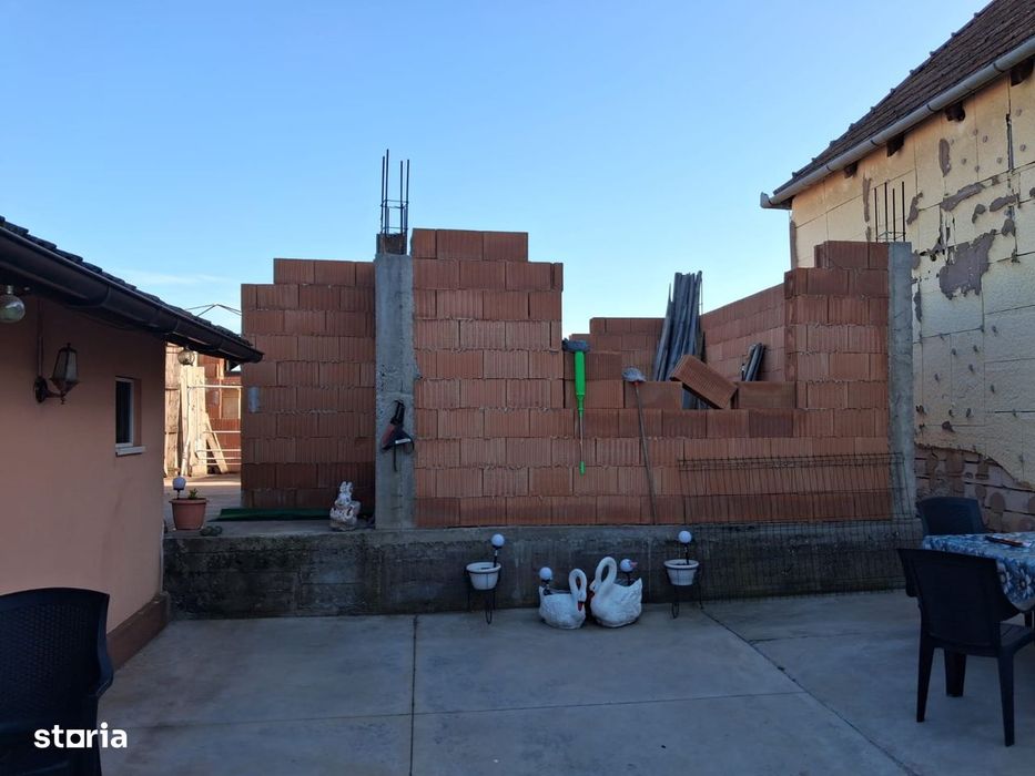 Casa in Fantanele la soseaua principala 92000