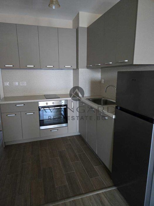 Продава се Двустаен апартамент в Пловдив, Кършияка - 76 кв.м за 2255 €/кв.м - Снимка #1
