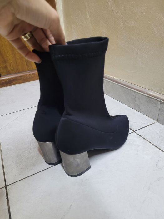 Дамски стилни боти
