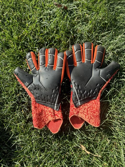 Перчатки предатор красные размер 7