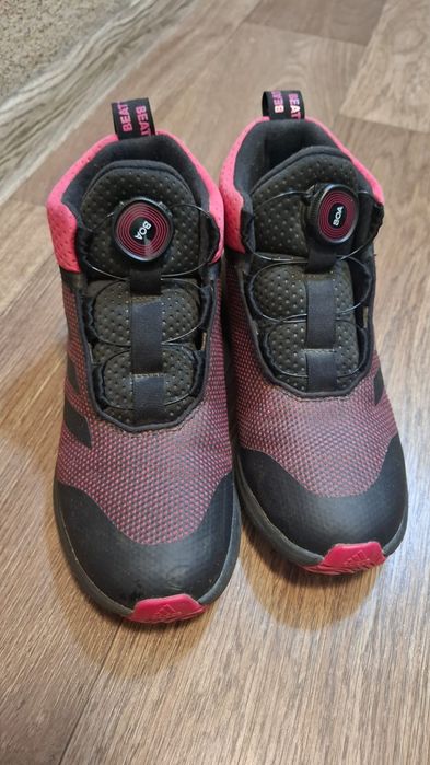 Зимние кроссовки Adidas 36р
