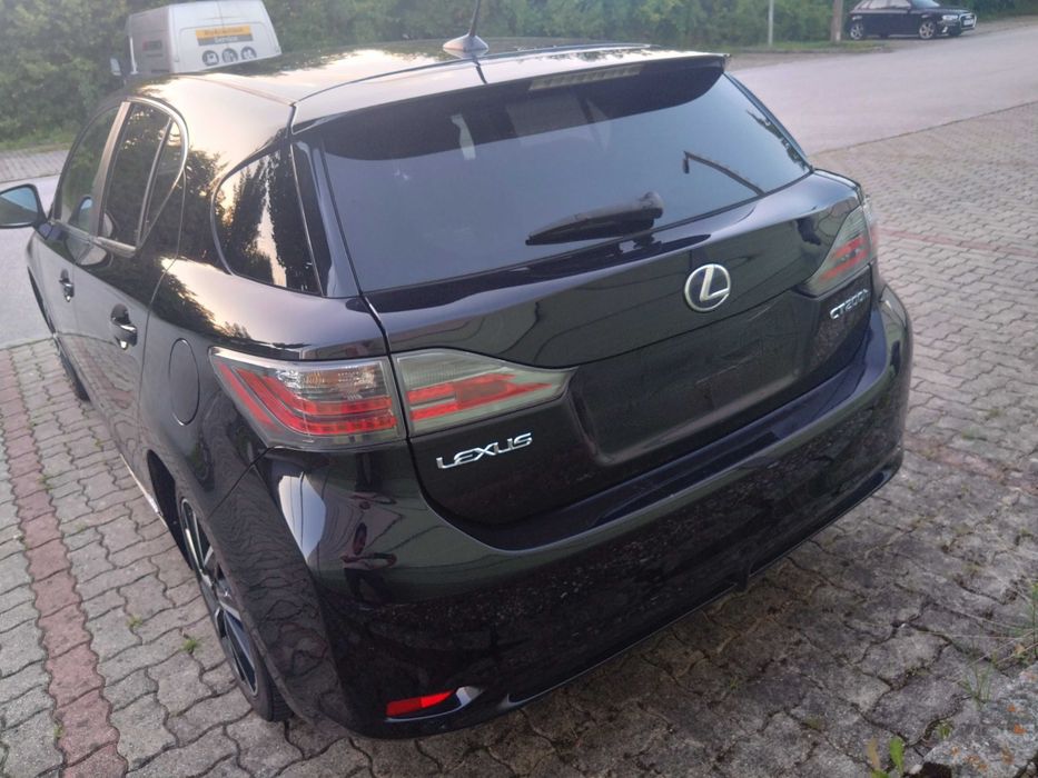 Lexus CT 200 h de vanzare