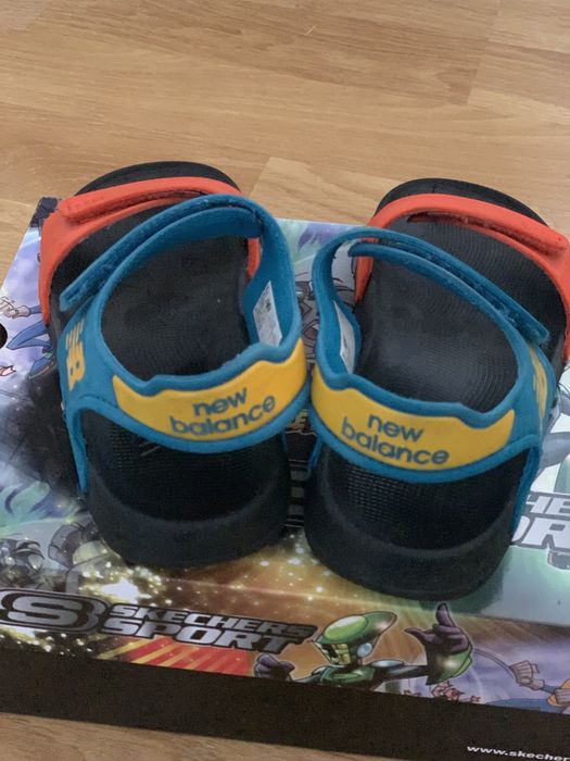 New Balance marime 32 sau 21cm