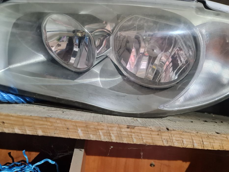 Faruri bmw seria 1 120d