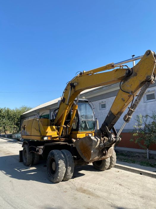 Самсунга экскаватор сотилади