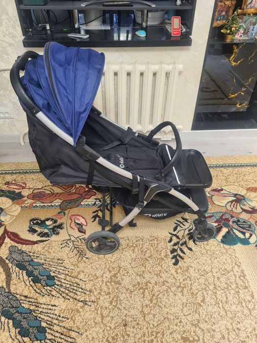 Детская коляска.