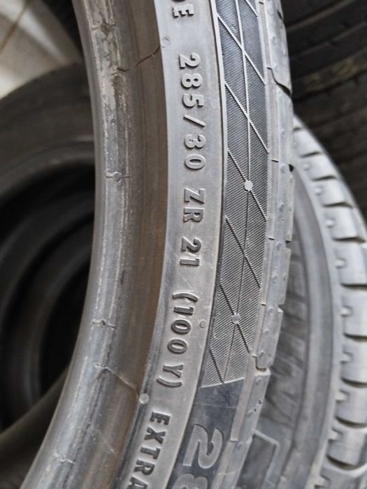 285/30/21 Continental