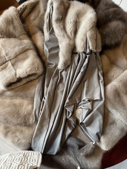 Шуба новая , срочно продам